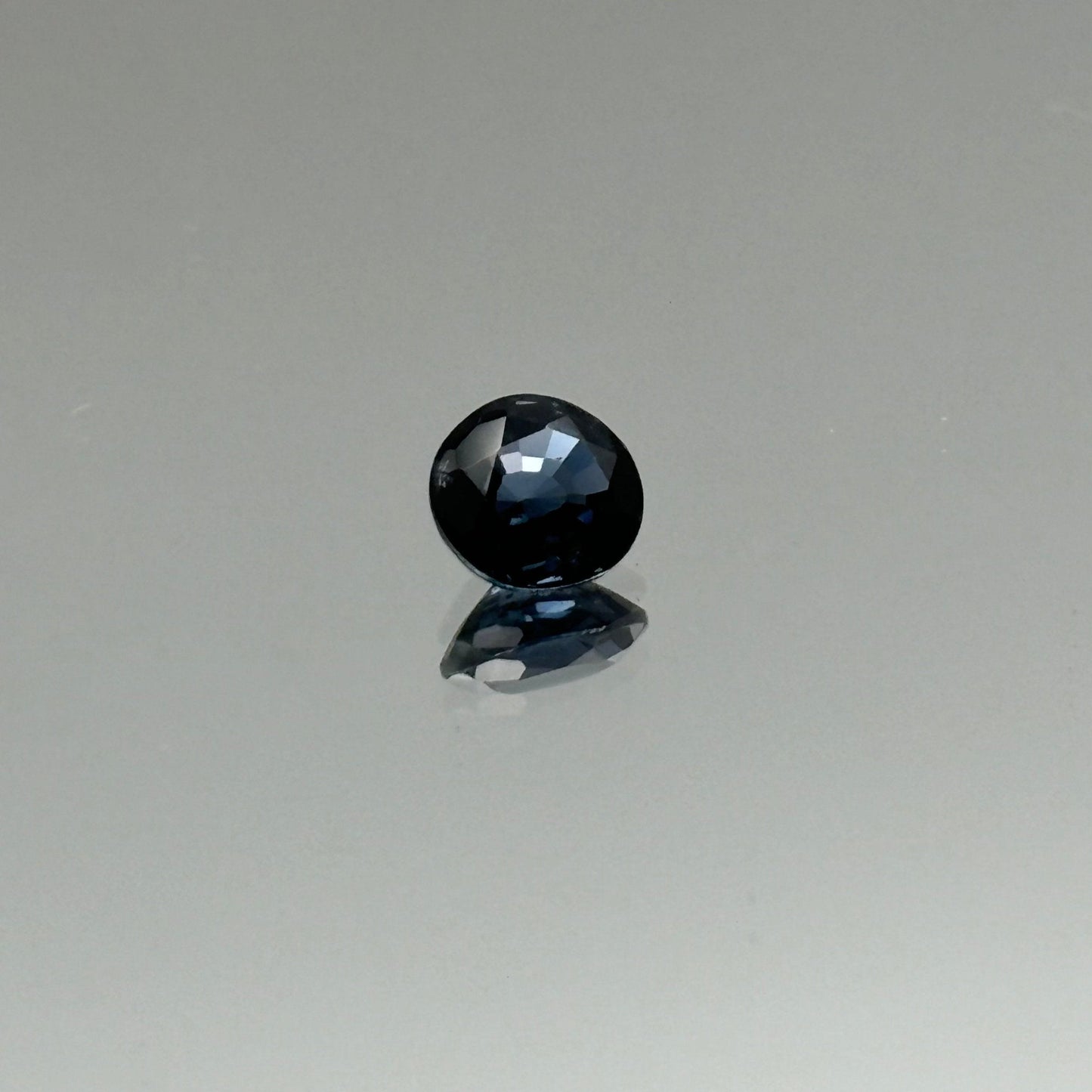 Blue Spinel 1.54 Carat - Spinel Gem Therapy