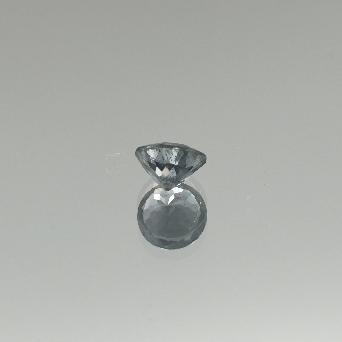 Bluish Gray Spinel 1.32 Carats - Spinel Gem Therapy