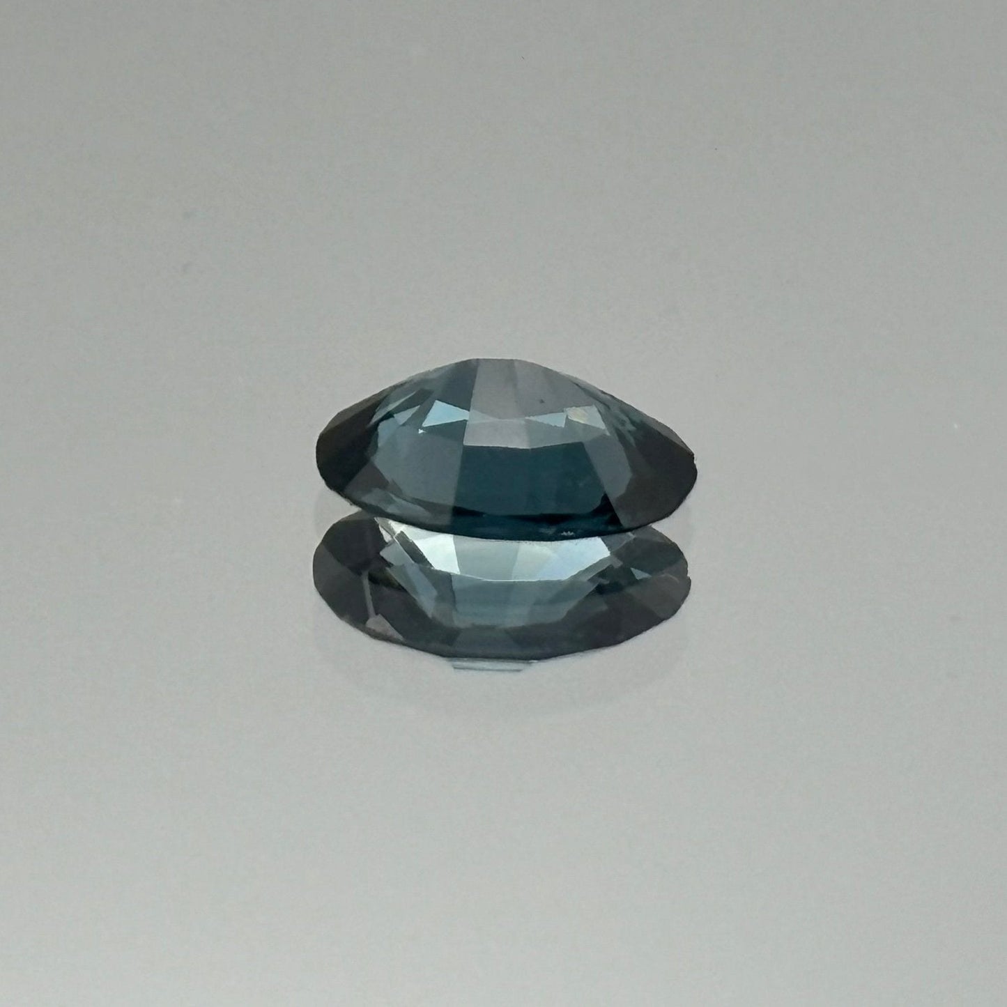 Greenish Blue Spinel 1.03 Carats - Spinel Gem Therapy