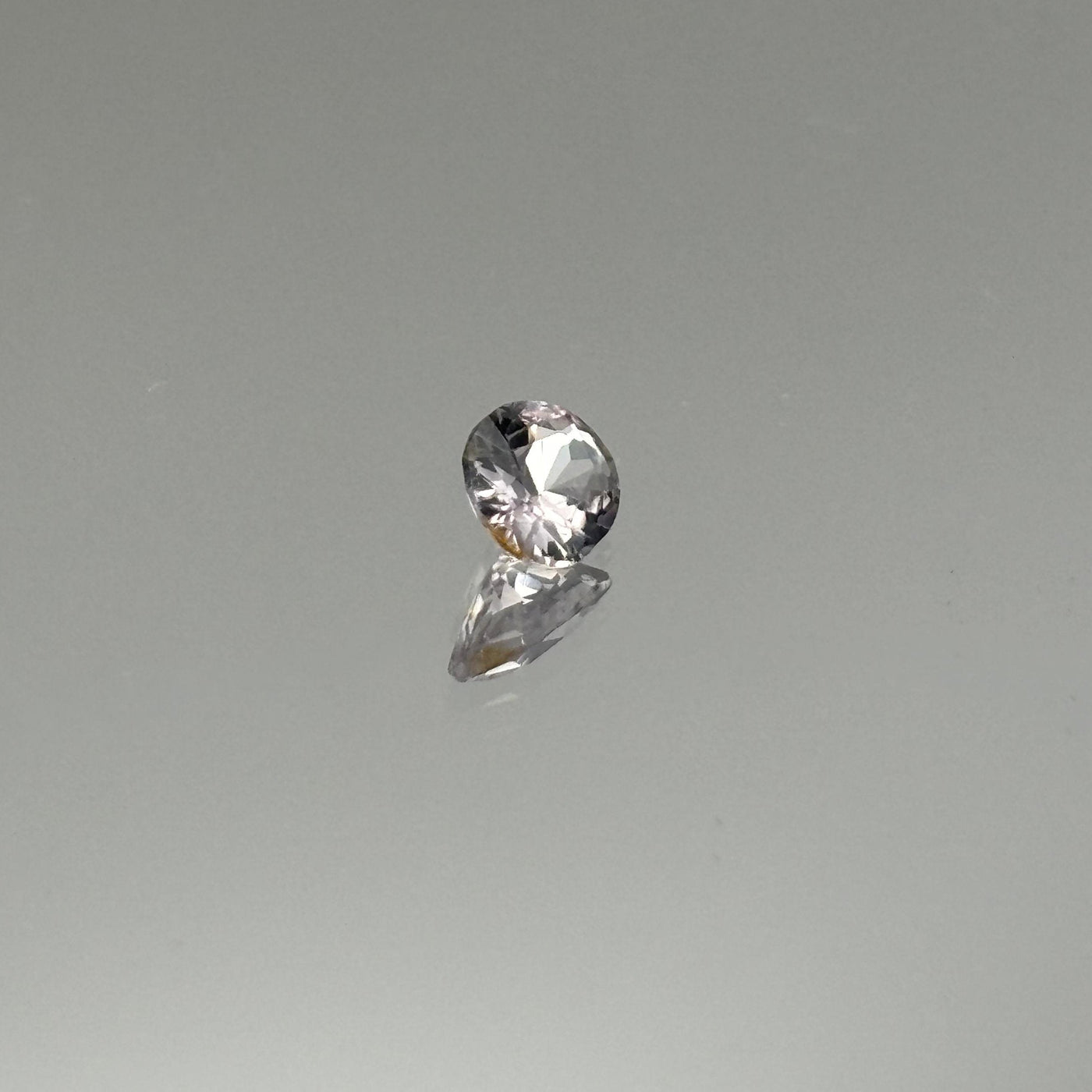 Colorless Spinel 1.16 Carats - Spinel Gem Therapy