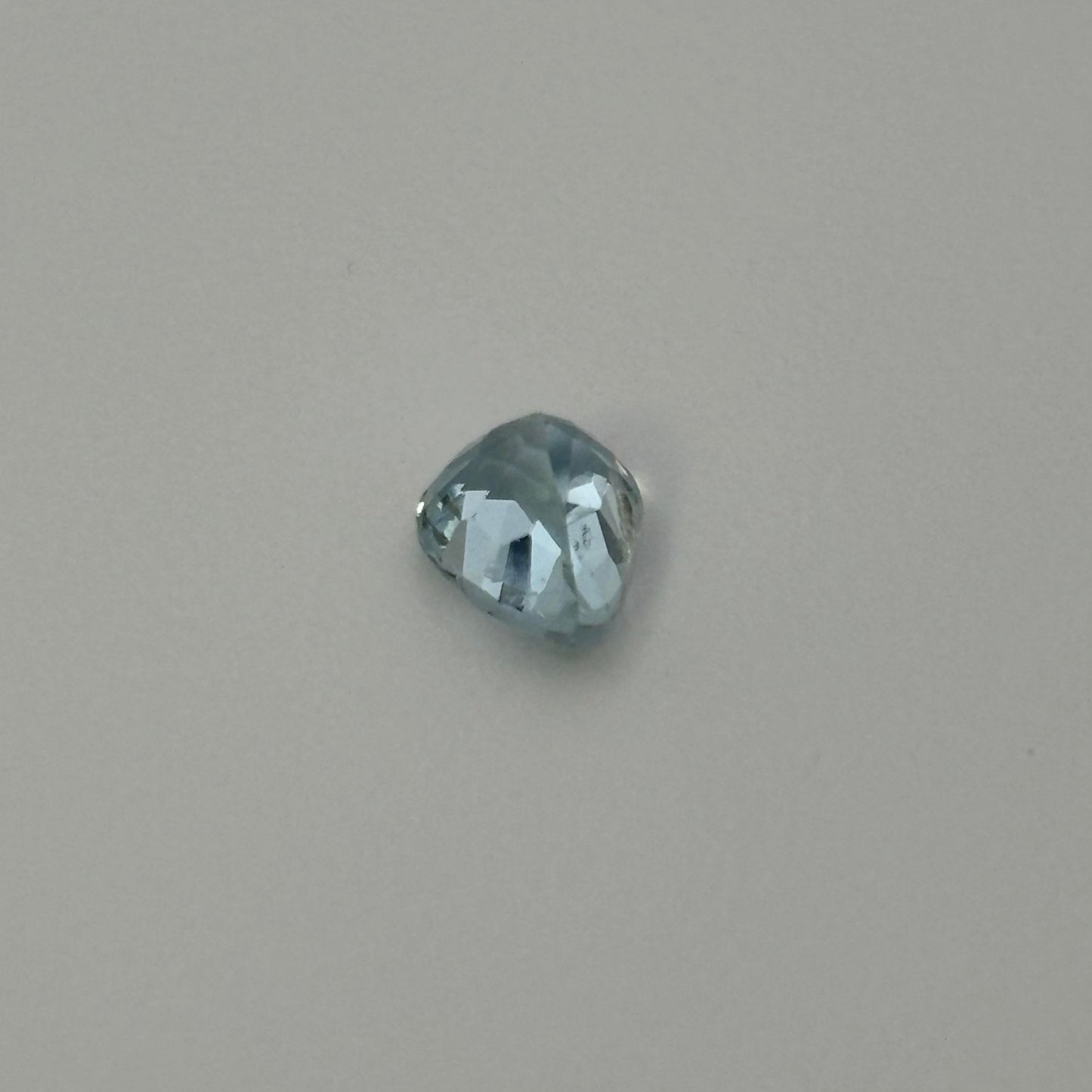 Aquamarine 0.825 Carats - Spinel Gem Therapy