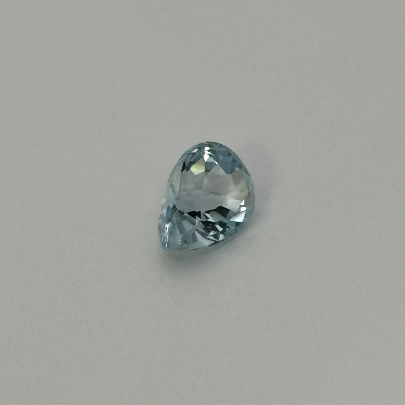 Aquamarine 0.825 Carats - Spinel Gem Therapy