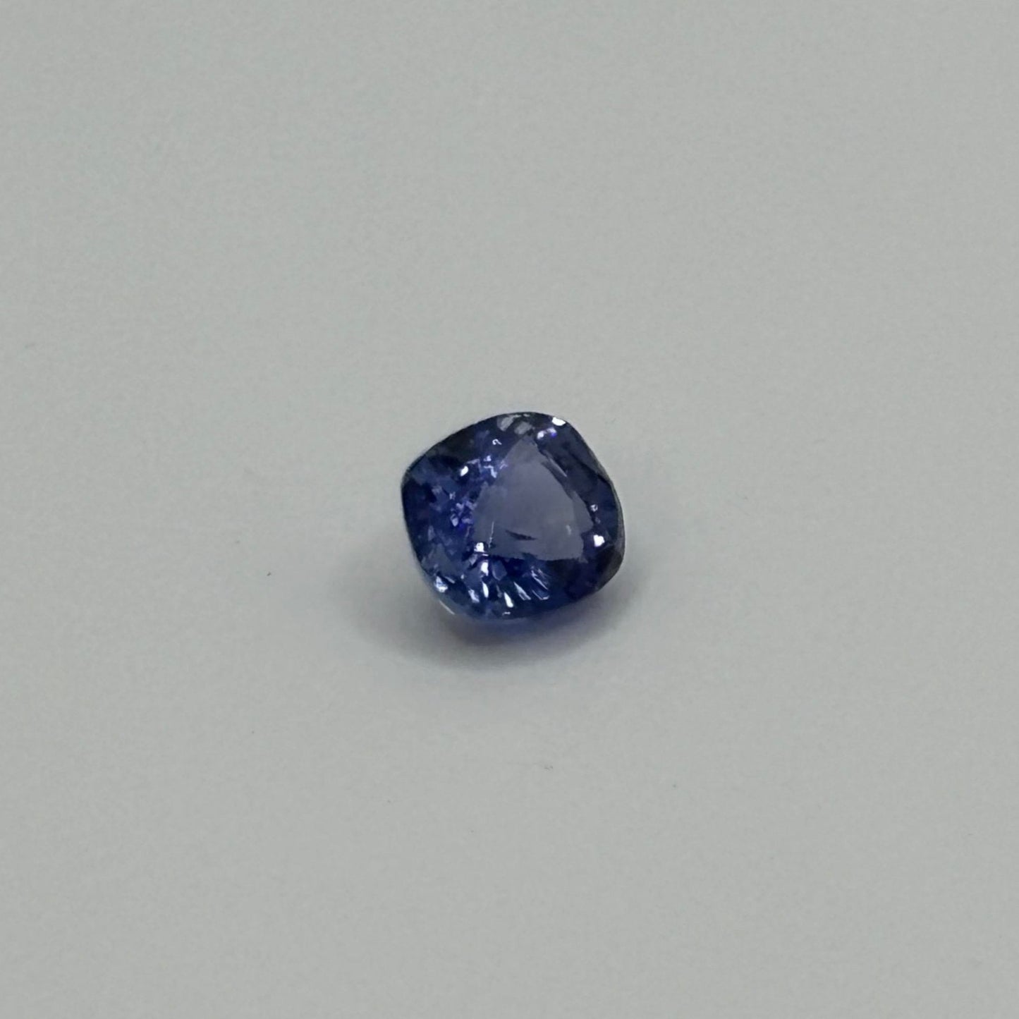 Blue sapphire 1.22 Carats - Spinel Gem Therapy