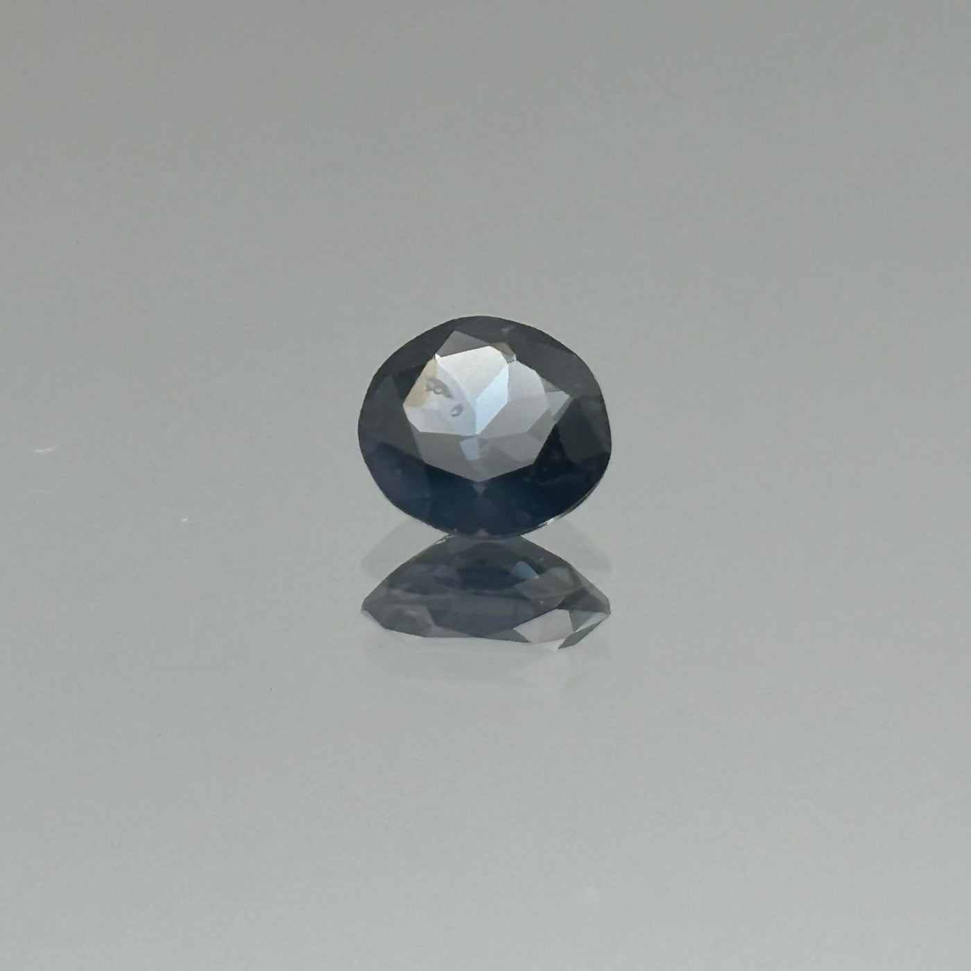 Blue Spinel 0.96 Carats - Spinel Gem Therapy