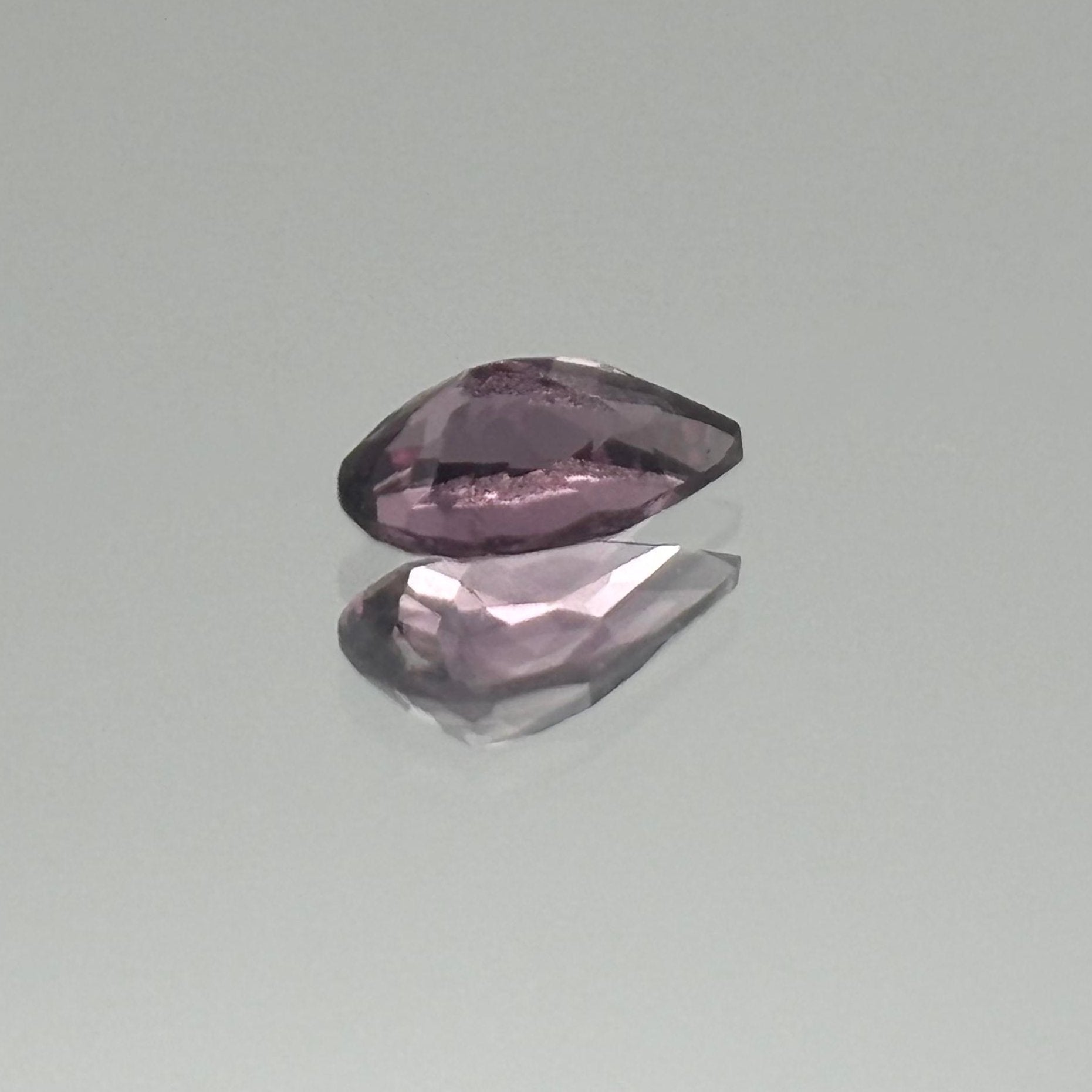 Blue Spinel 1.00 Carats - Spinel Gem Therapy