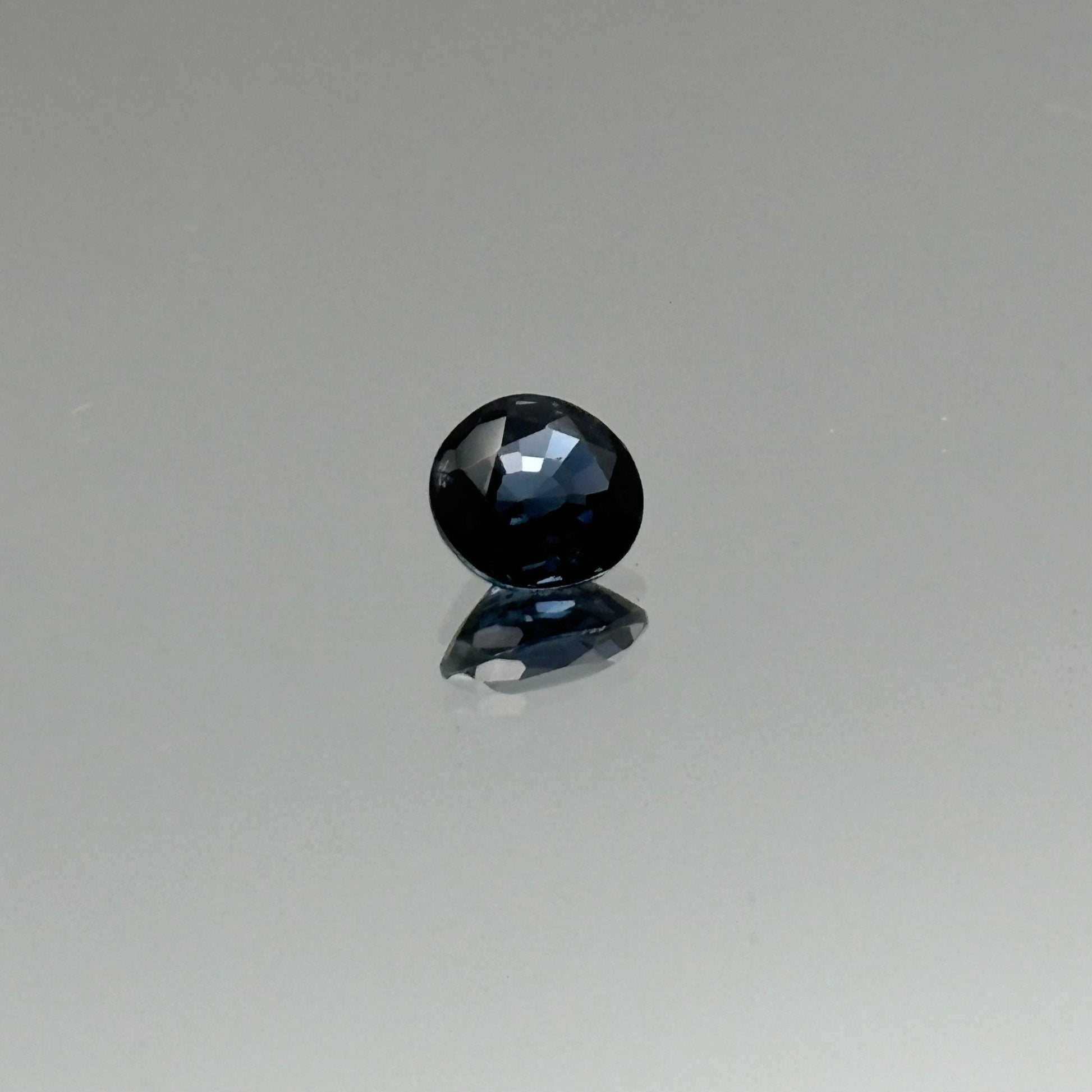 Blue Spinel 1.54 Carat - Spinel Gem Therapy