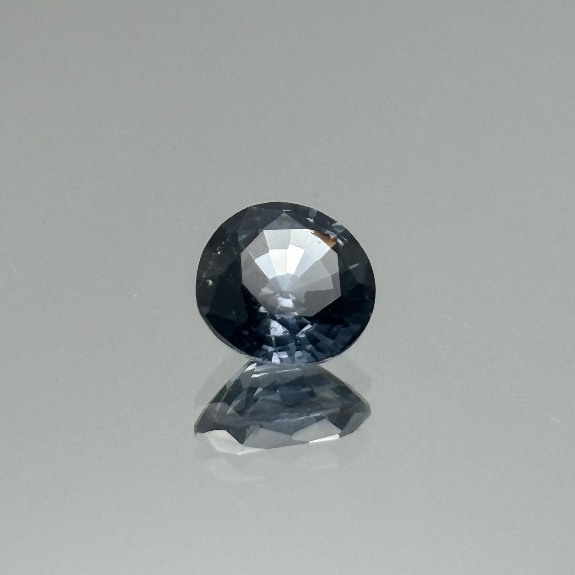 Blue Spinel 1.66 Carats - Spinel Gem Therapy