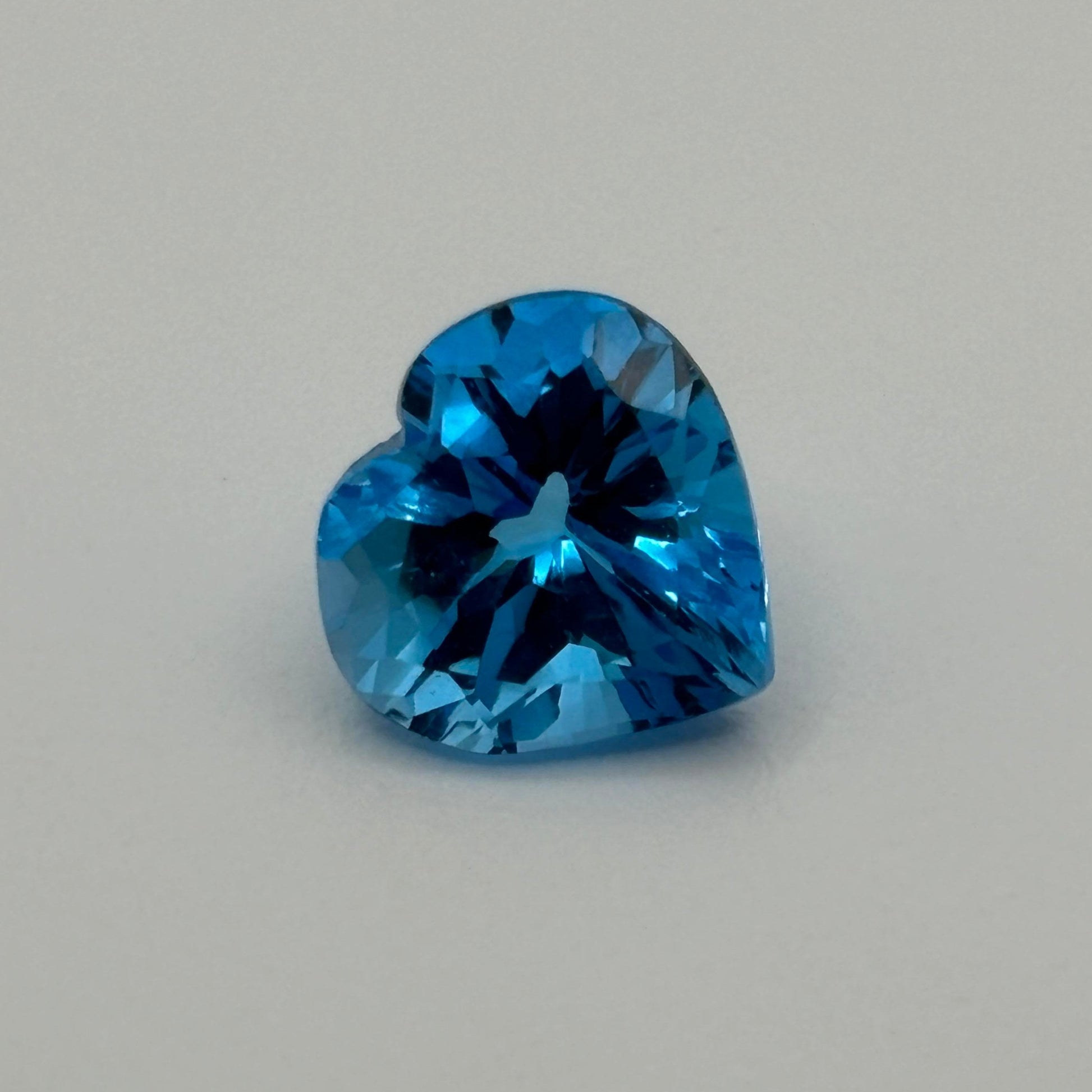 Blue Topaz 4.88 Carats - Spinel Gem Therapy