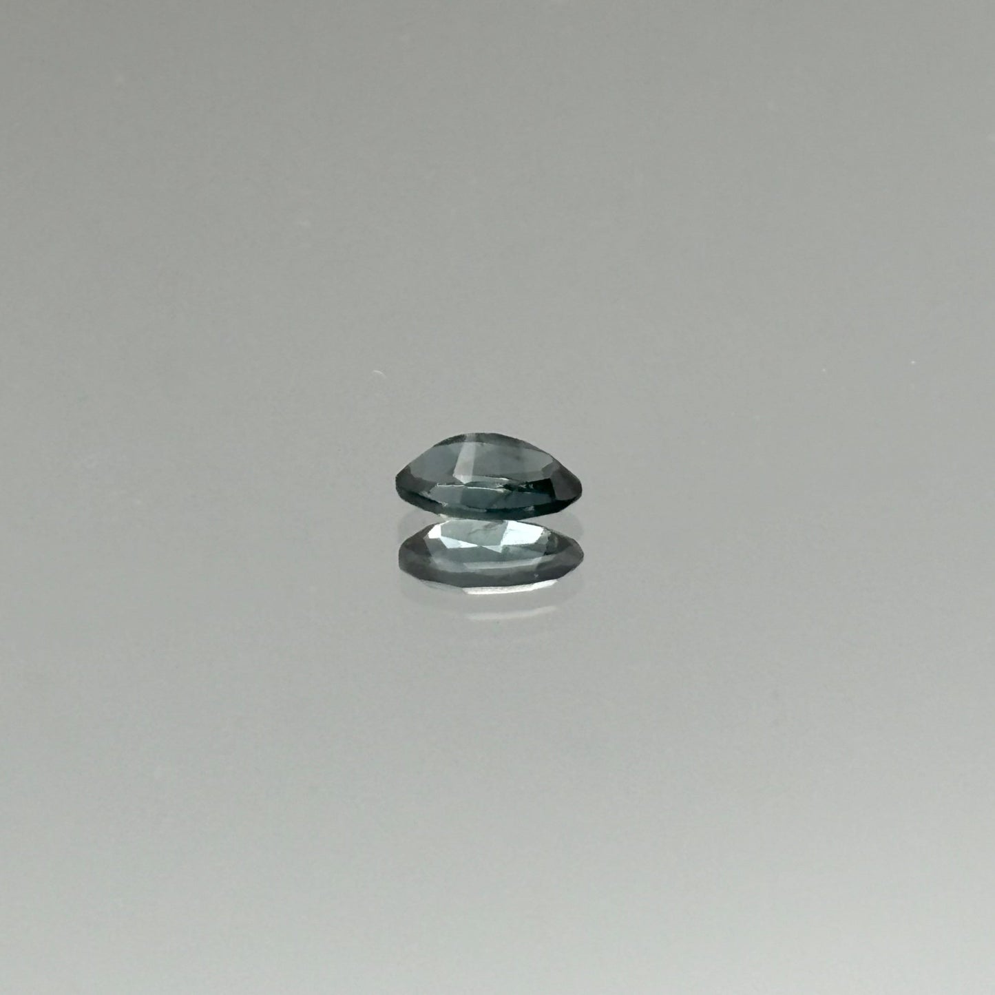 Deep Blue Spinel 1.00 Carats - Spinel Gem Therapy