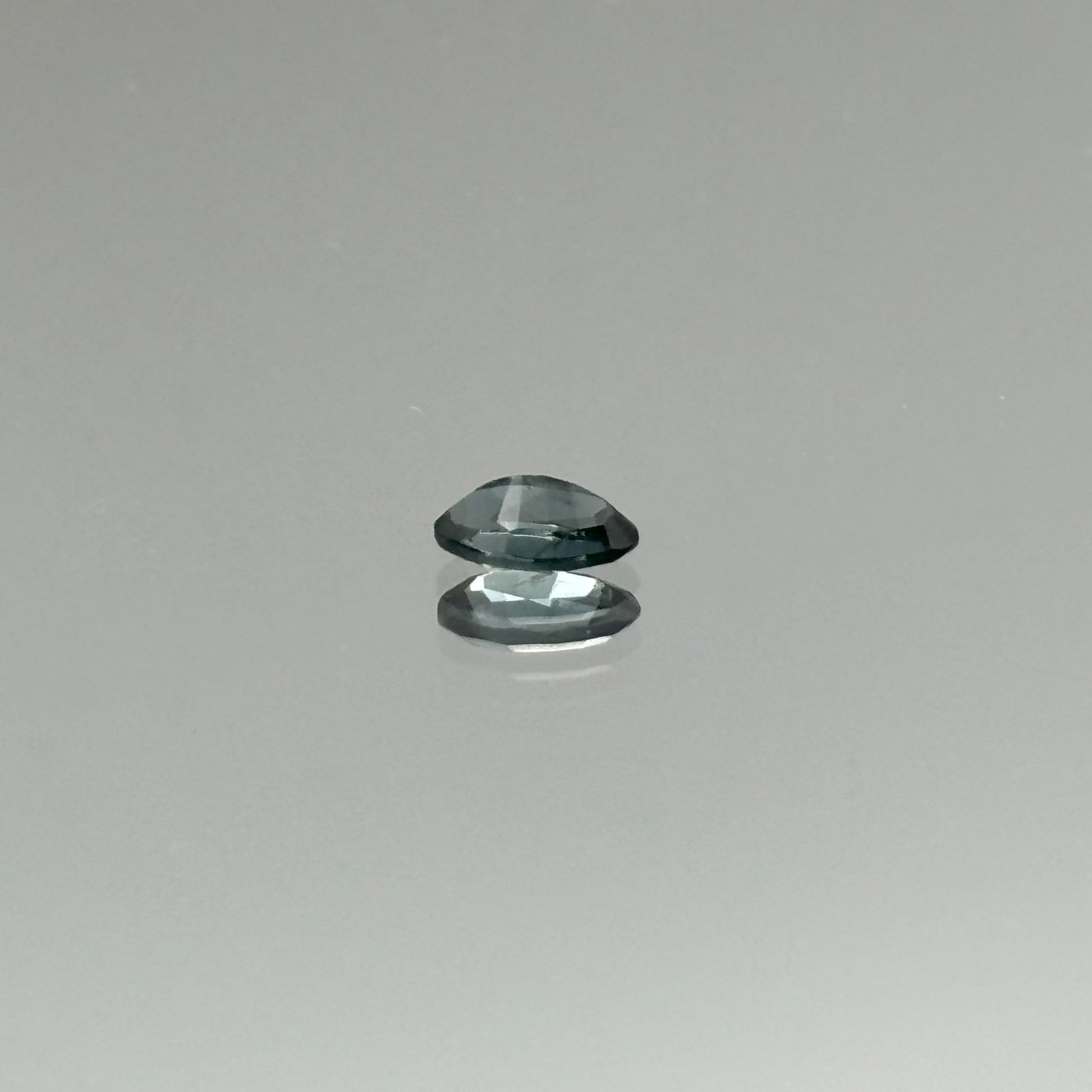 Deep Blue Spinel 1.00 Carats - Spinel Gem Therapy