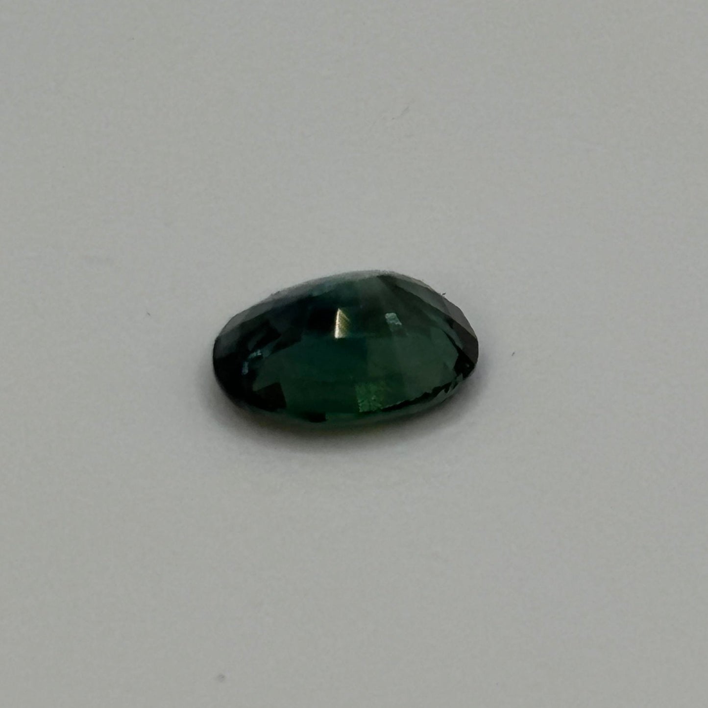 Green Sapphire 1.69 Carats - Spinel Gem Therapy