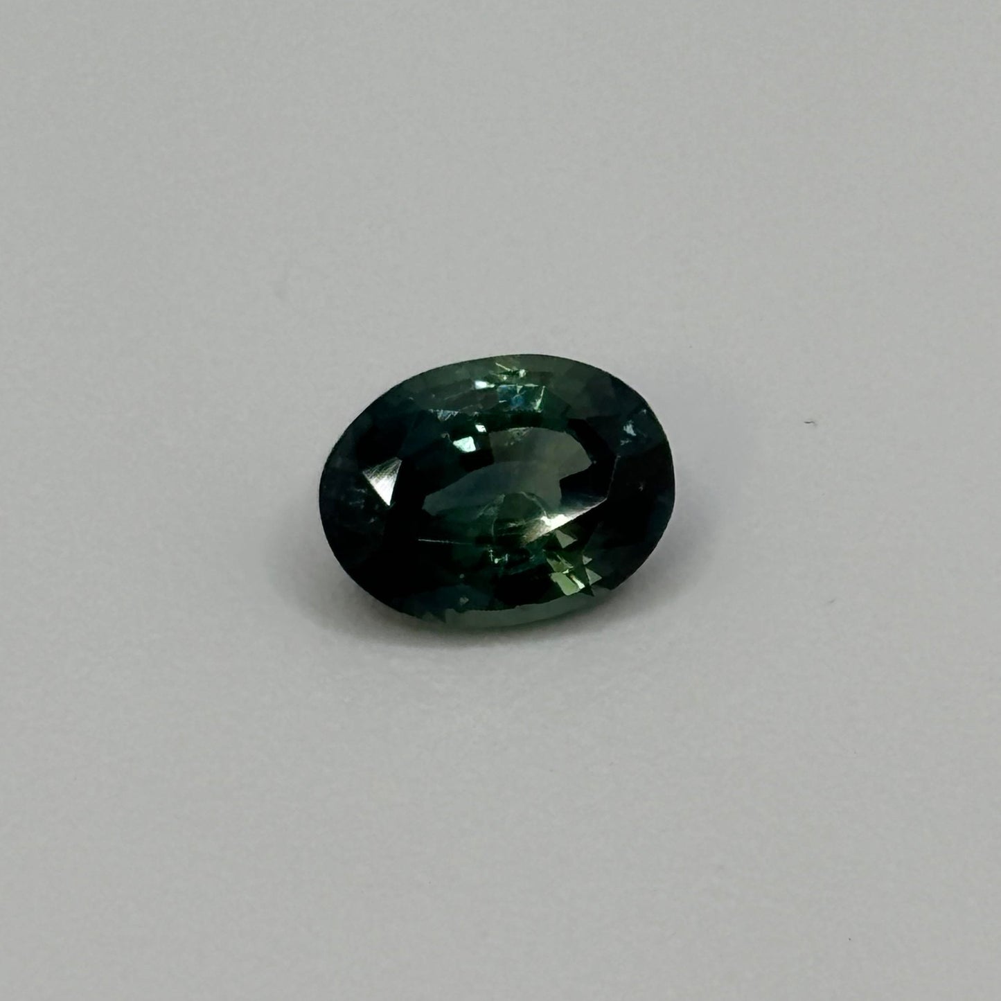 Green Sapphire 1.69 Carats - Spinel Gem Therapy