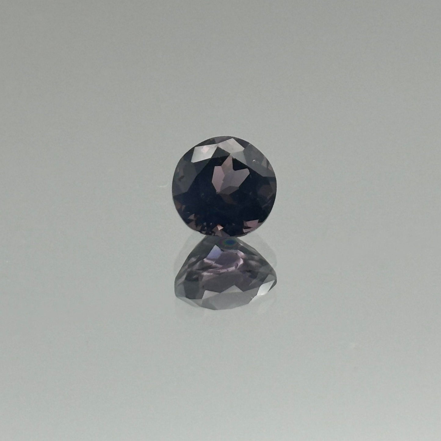 Greyish Purple Spinel 1.41 Carats - Spinel Gem Therapy