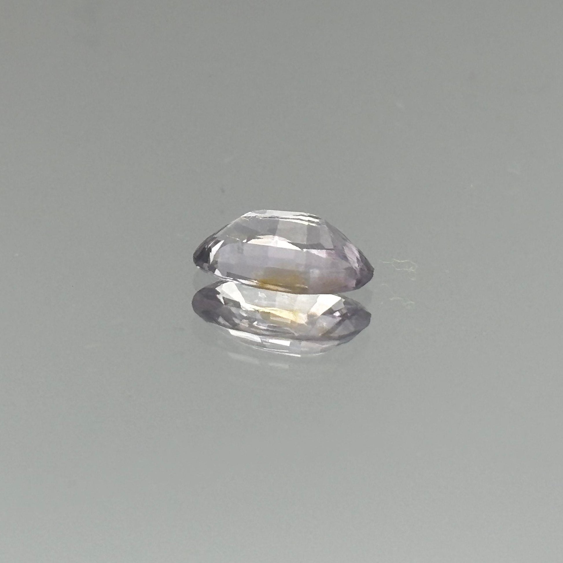 Lavender Spinel 1.07 Carats - Spinel Gem Therapy