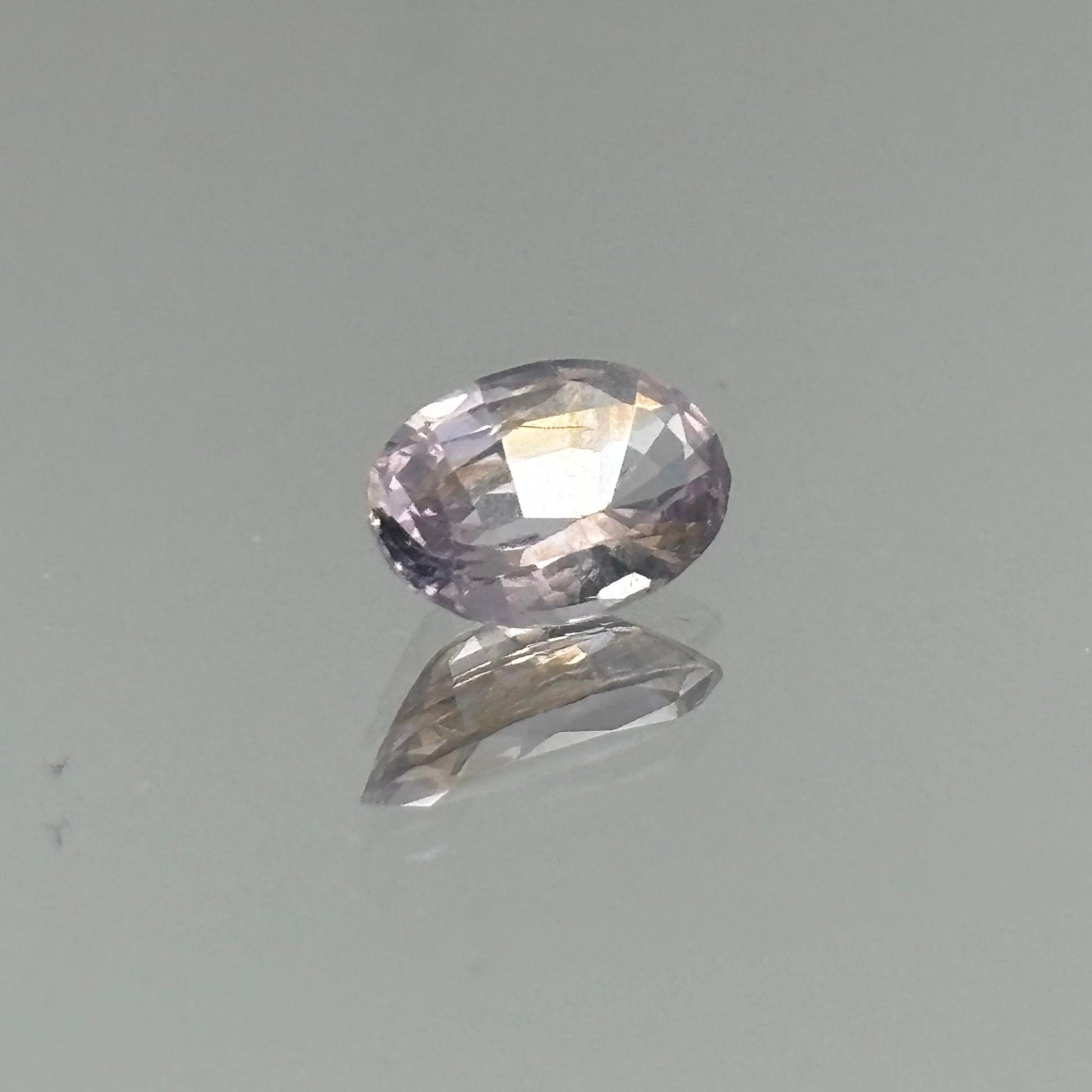 Lavender Spinel 1.07 Carats - Spinel Gem Therapy