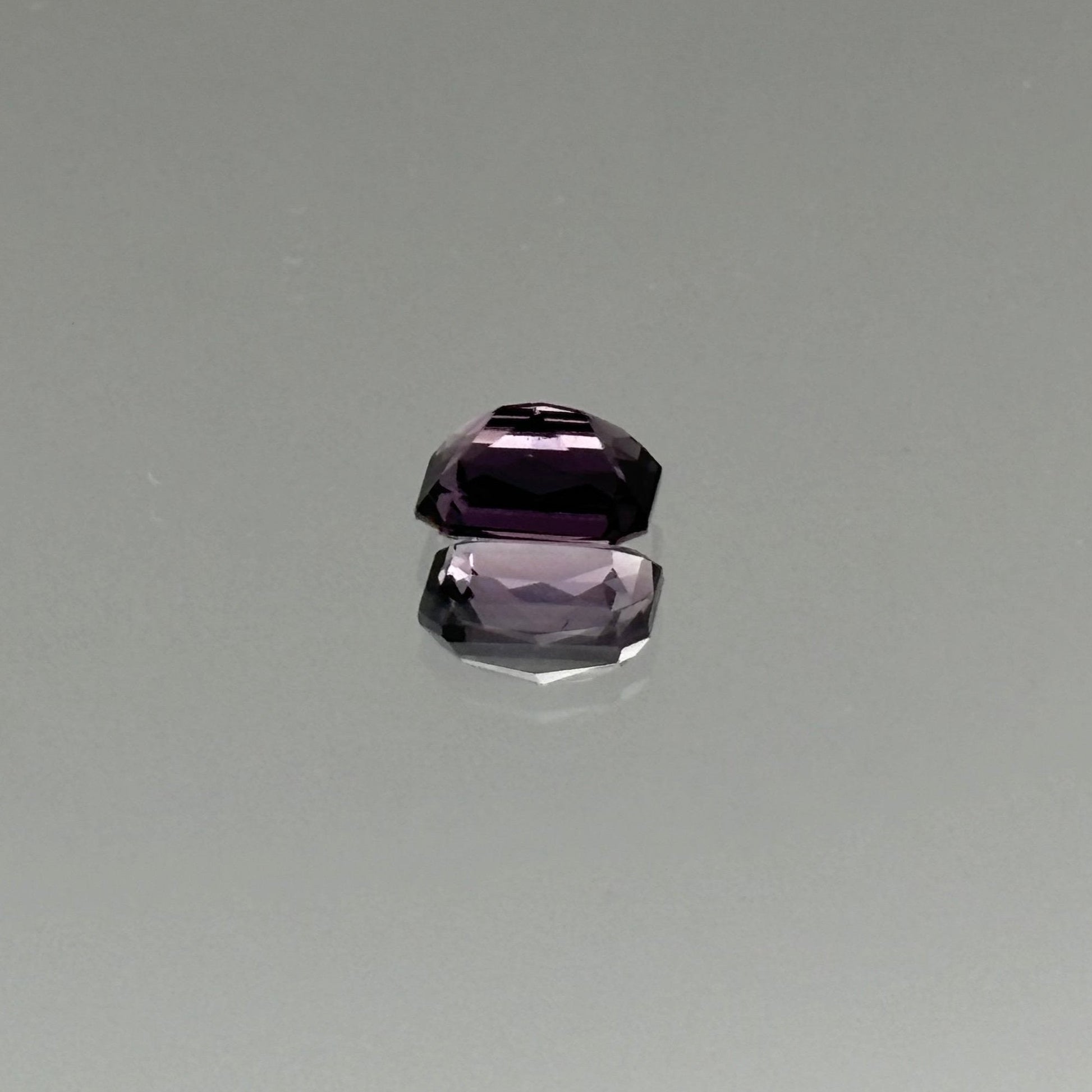 Lavender Spinel 1.11 Carats - Spinel Gem Therapy