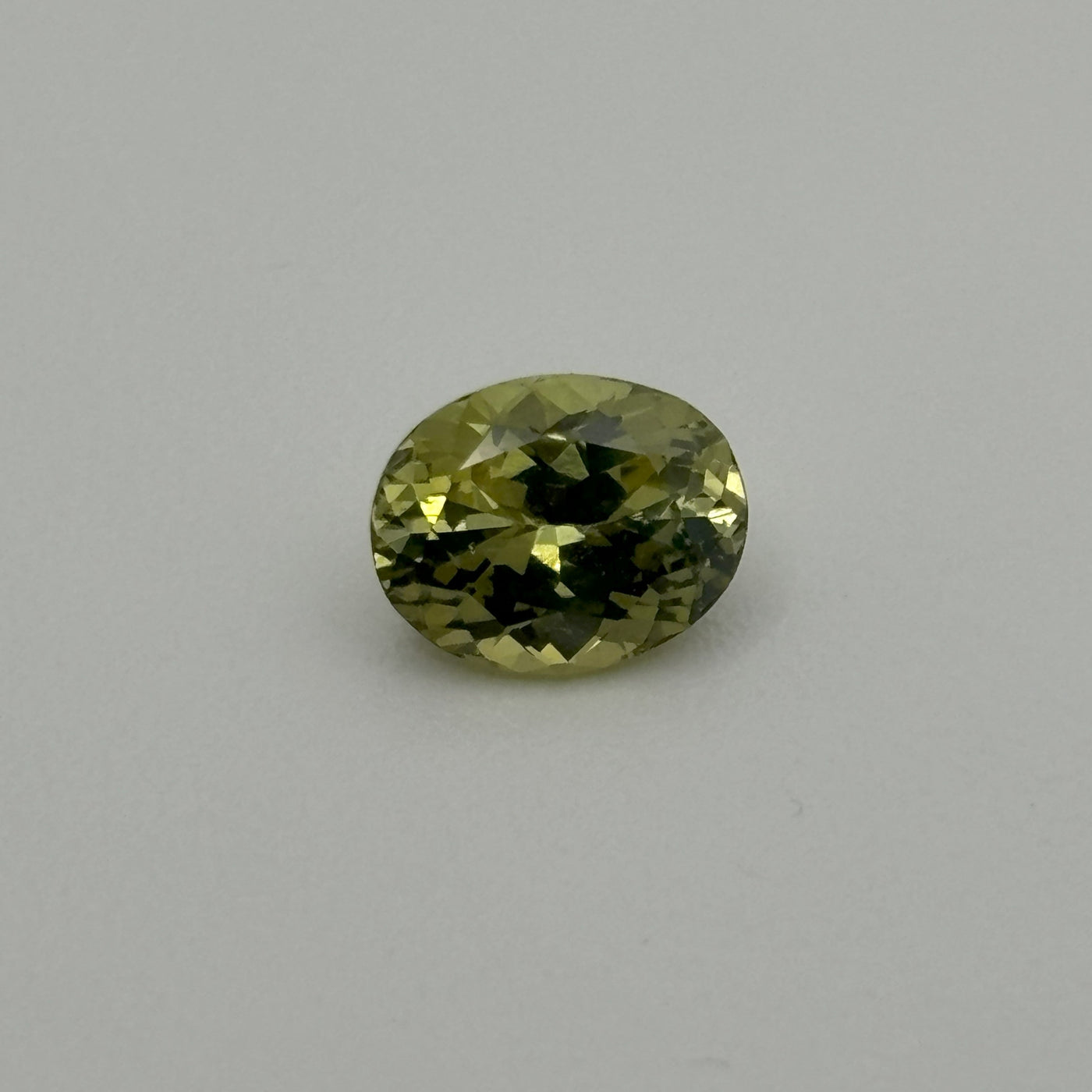 Natural Chrysoberyl 1.75 Carats - Spinel Gem Therapy