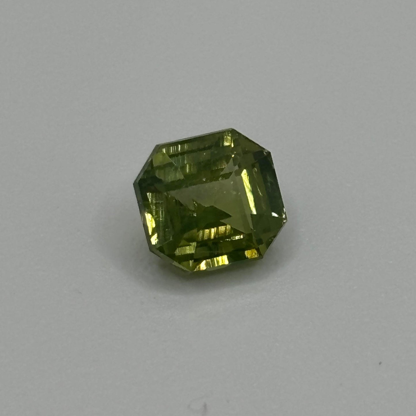 Natural Green Zircon 2.20 Carats - Spinel Gem Therapy