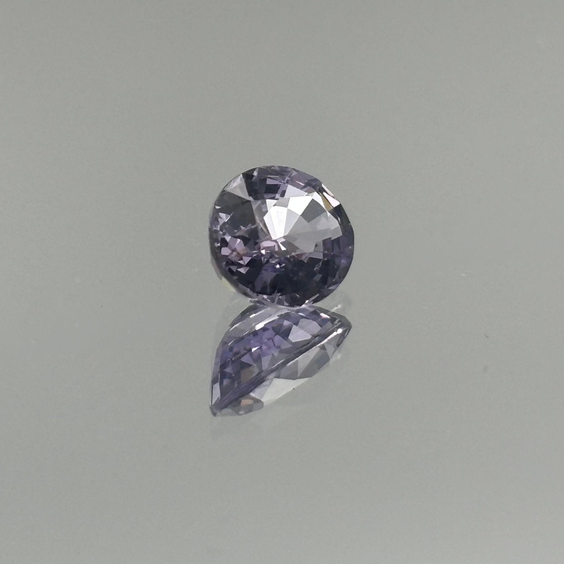 Pale Lavender Spinel 1.54 Carats - Spinel Gem Therapy