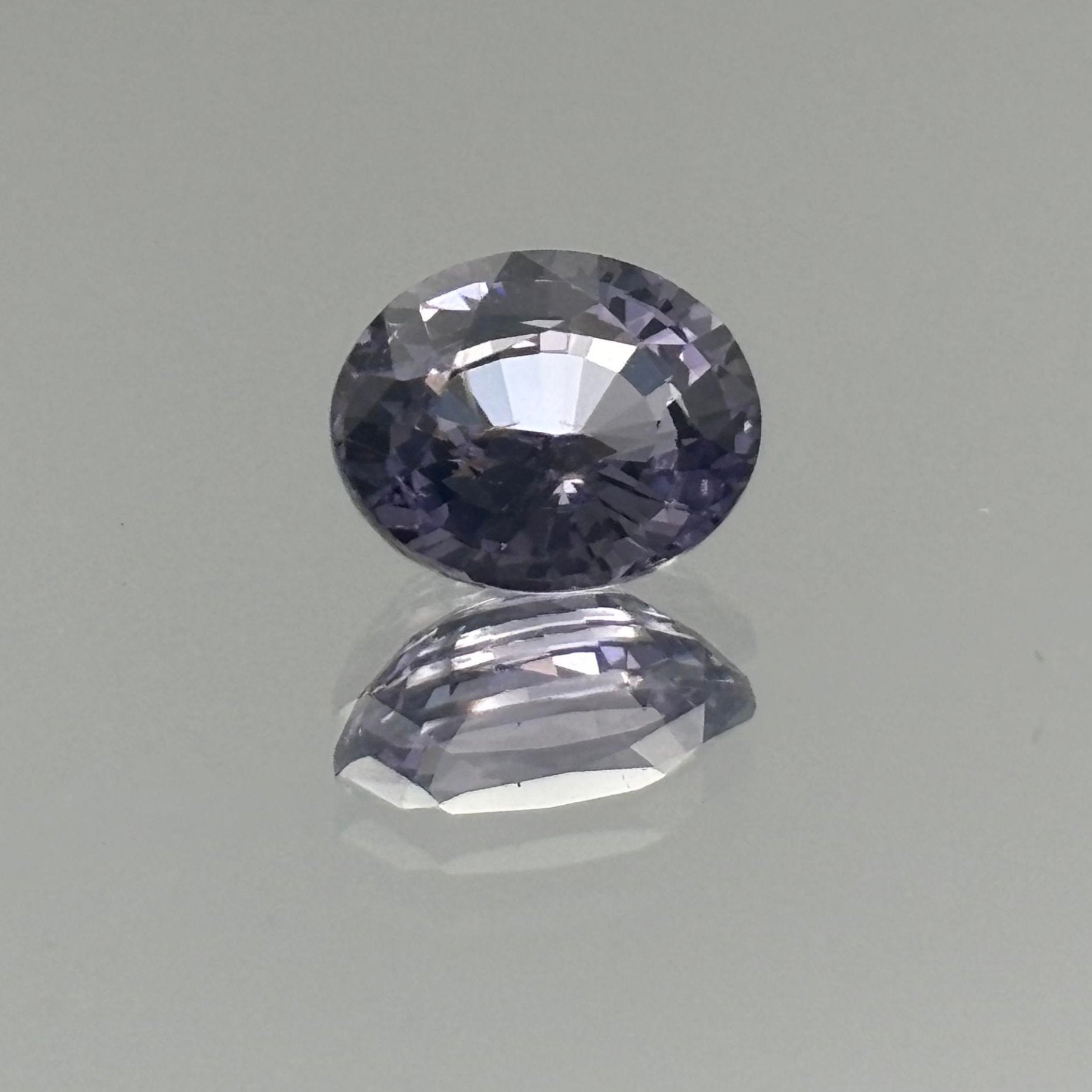 Pale Lavender Spinel 1.54 Carats - Spinel Gem Therapy