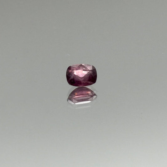 Pink Spinel 1.31 Carats - Spinel Gem Therapy