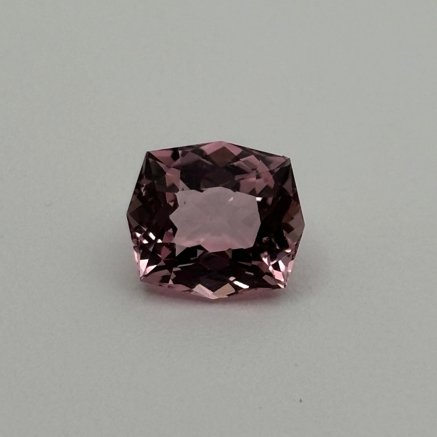 Pink Tourmaline 3.2 Carats - Spinel Gem Therapy