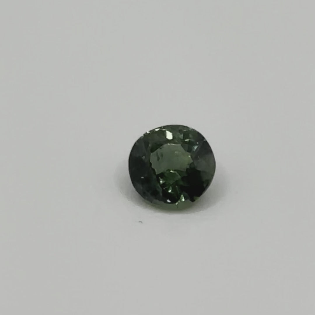 Green Sapphire 0.995 Carats