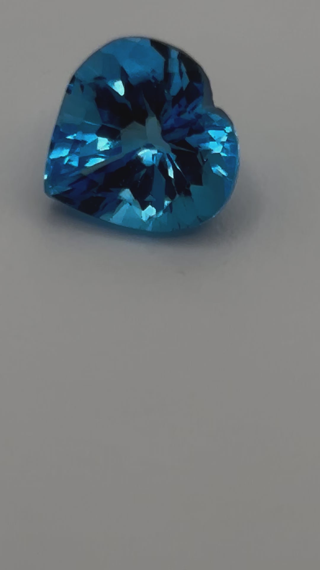 Blue Topaz 4.88 Carats