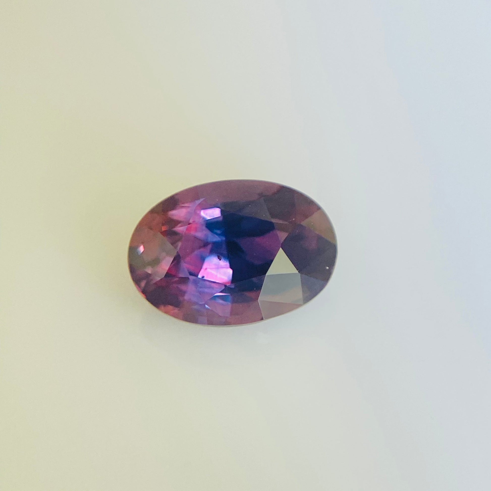 Purple Sapphire 1.23 Carat - Spinel Gem Therapy