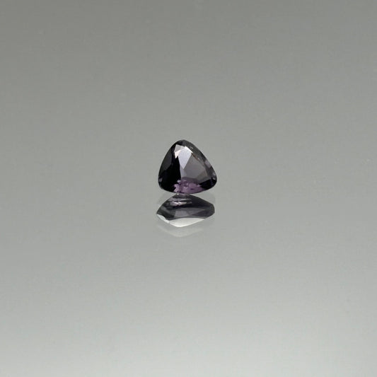 Purple Spinel 0.90 Carats - Spinel Gem Therapy