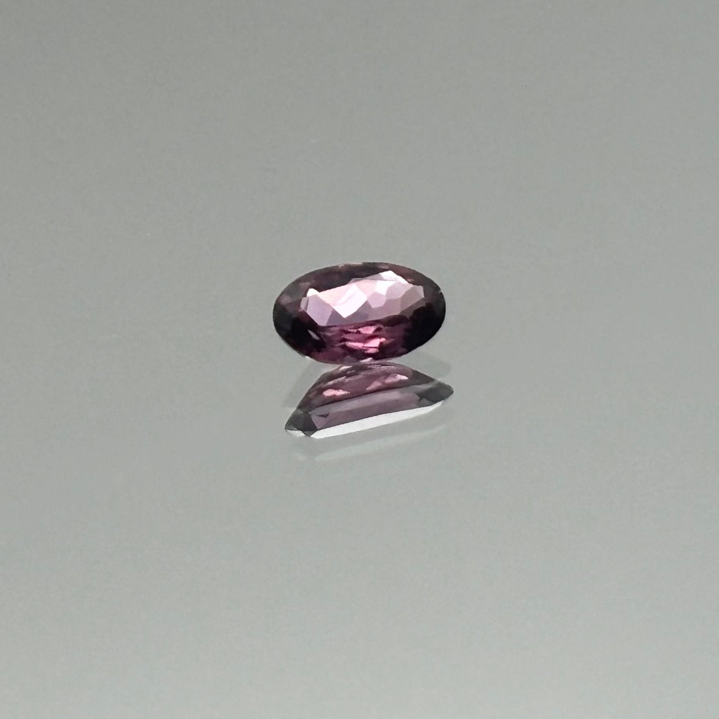 Purplish Pink Spinel 1.37 Carats - Spinel Gem Therapy