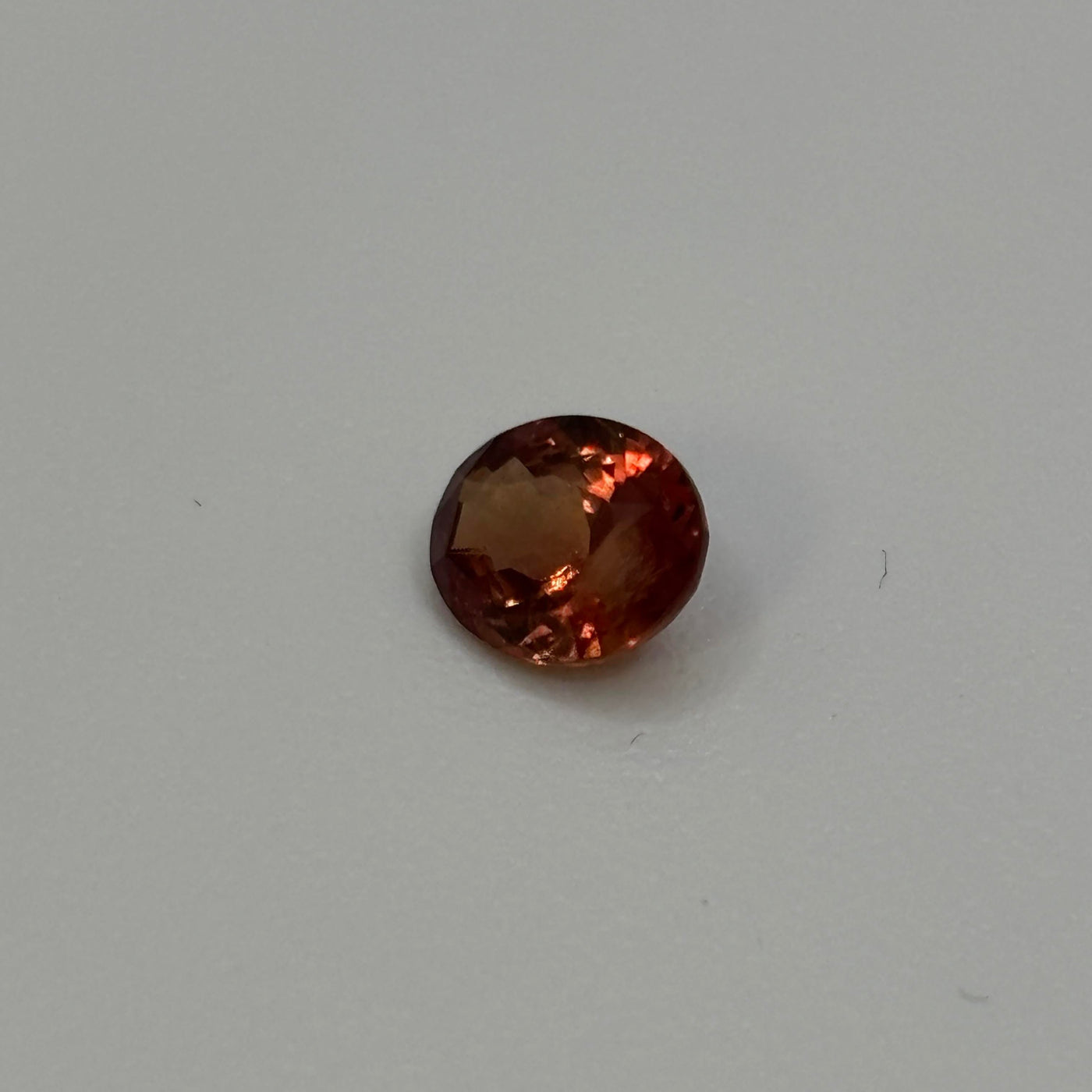 Un-Heated Natural Padparadscha 1.25 Carats - Spinel Gem Therapy